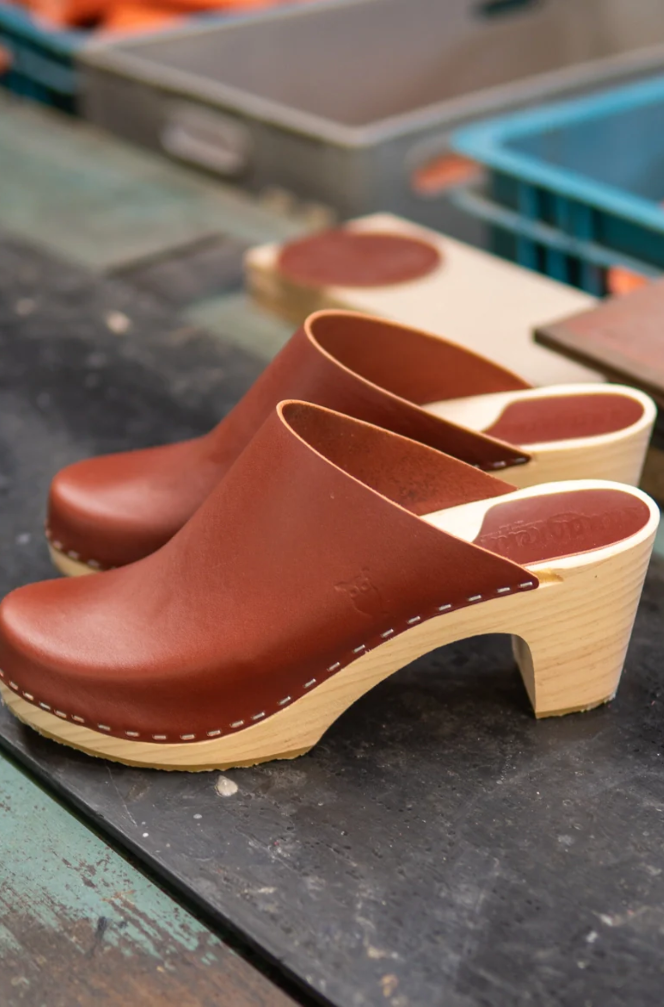 Rhodes Minimalistic Clog Mule