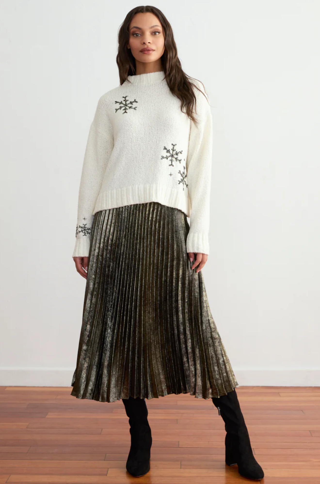 Metallic Pleated Skirt