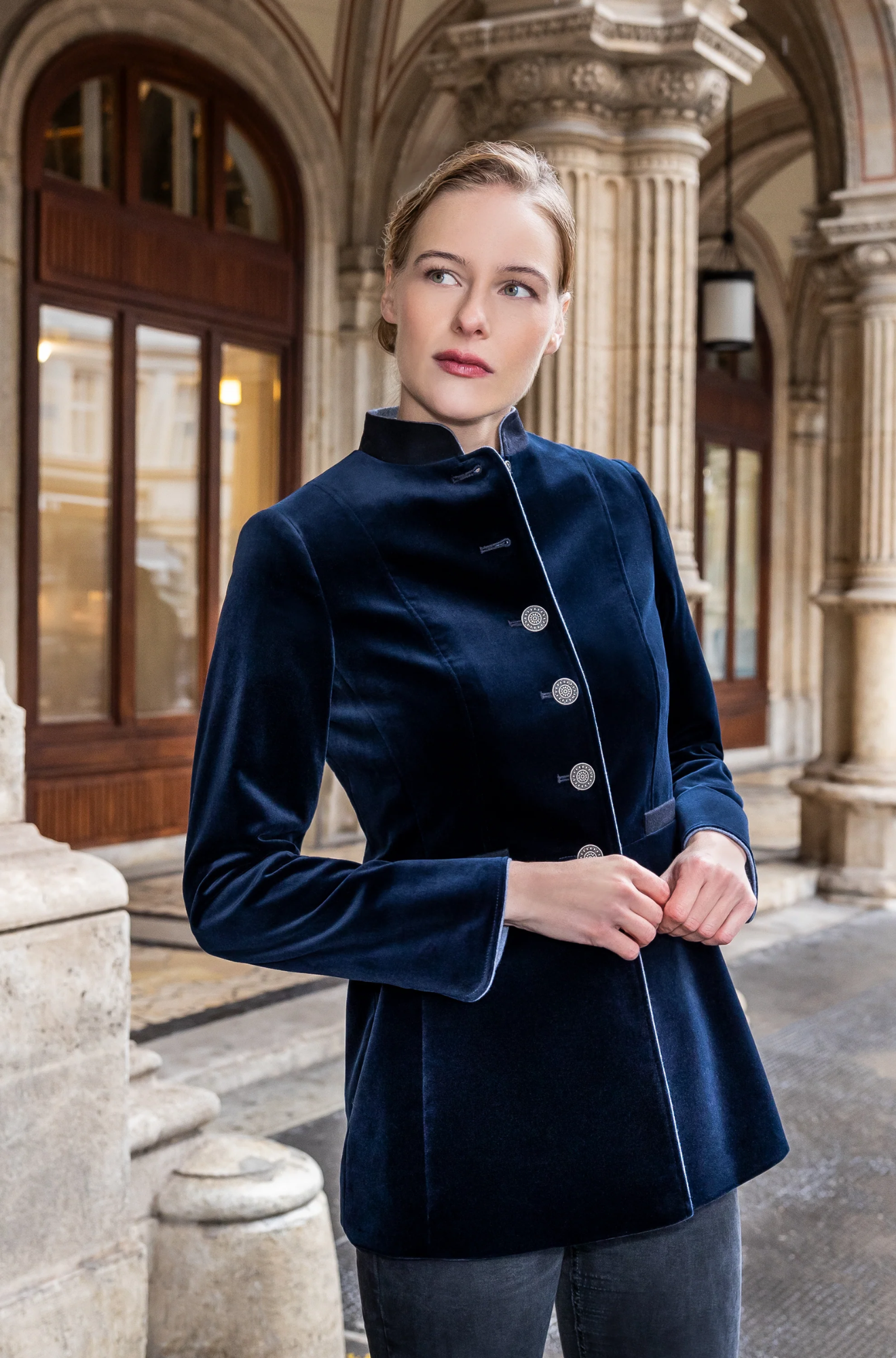 Lily - Velvet Alpine Cocktail Jacket