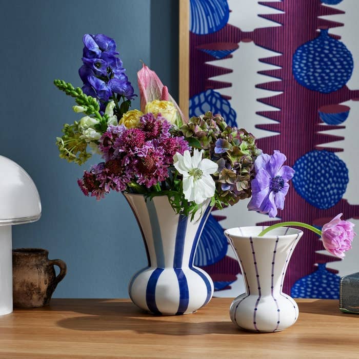 Kähler - Signature - 7.9" Ceramic Vase w/ Arrangement Plate