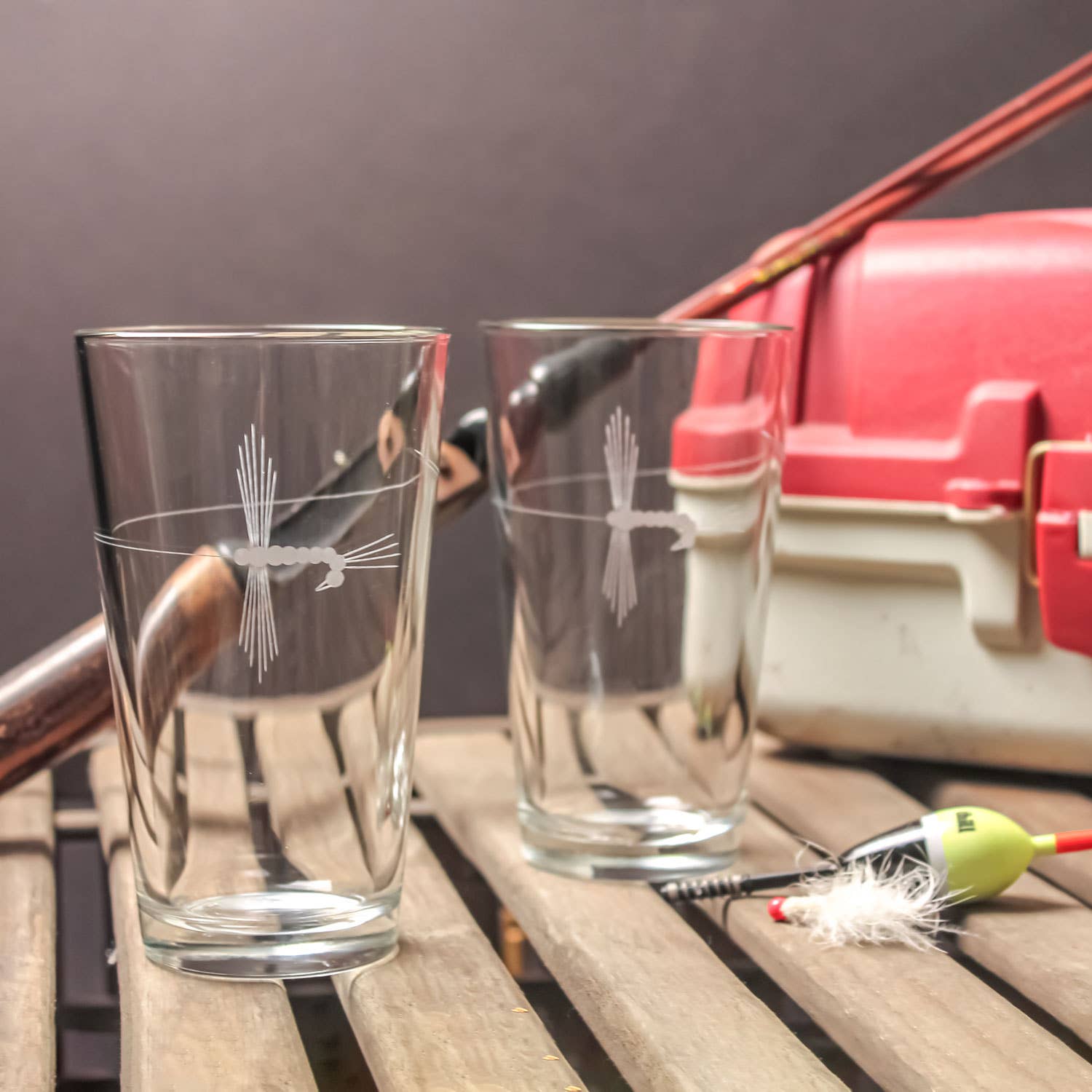 Fly Fishing Pint Glass 16oz - set of 4