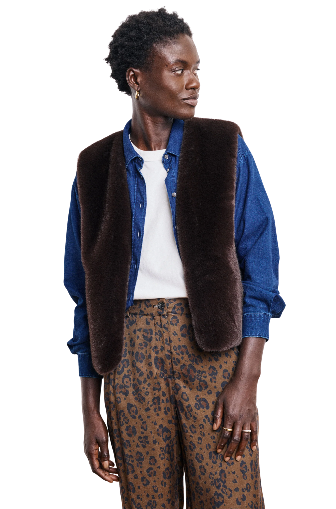 Hartford-paris-woman-knitted-vest-vobby-vest-chocolate