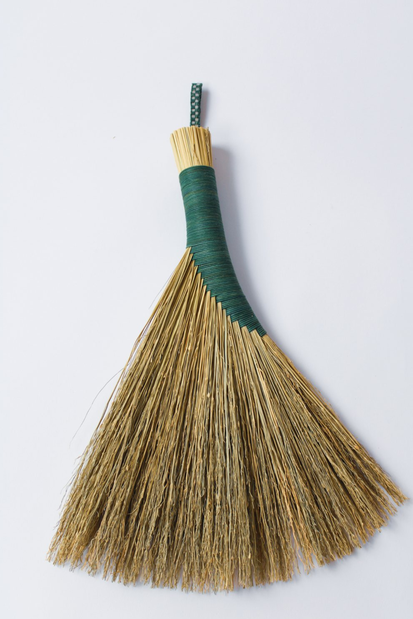 Turkey Wing Handbroom